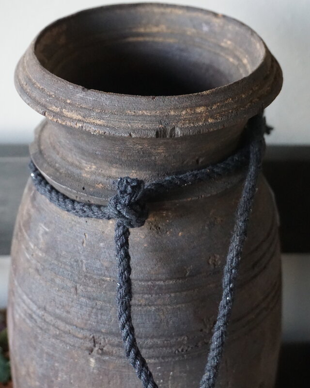 Rene Houtman Nepalese Houten Pot | H23 x D12 cm