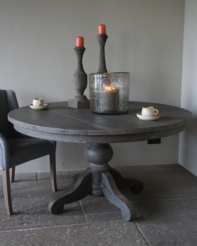 Rene Houtman Ronde Tafel | Grijs | Hout | H77 x D140 cm