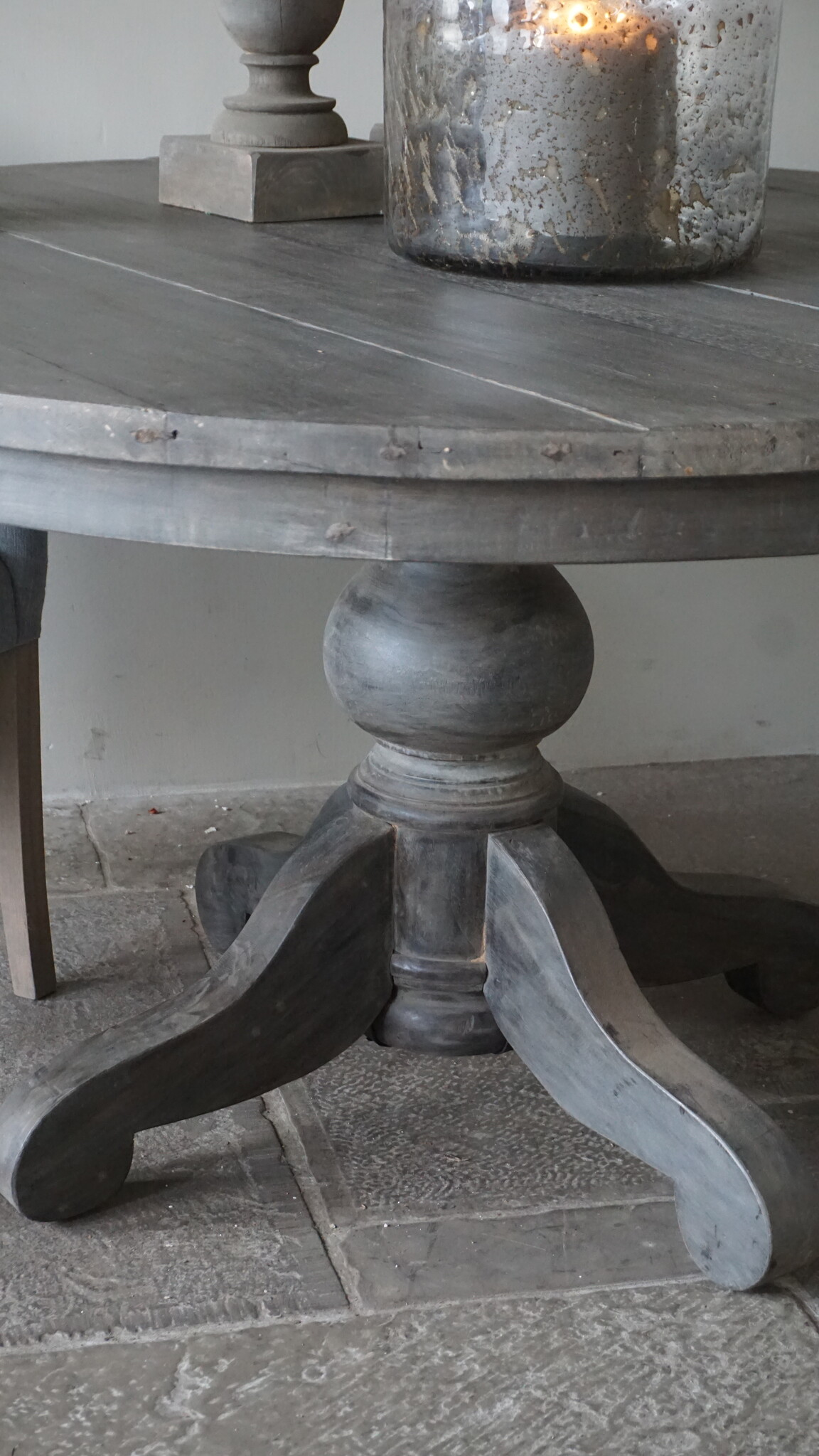 Rene Houtman Ronde Tafel | Grijs | Hout | H77 x D140 cm