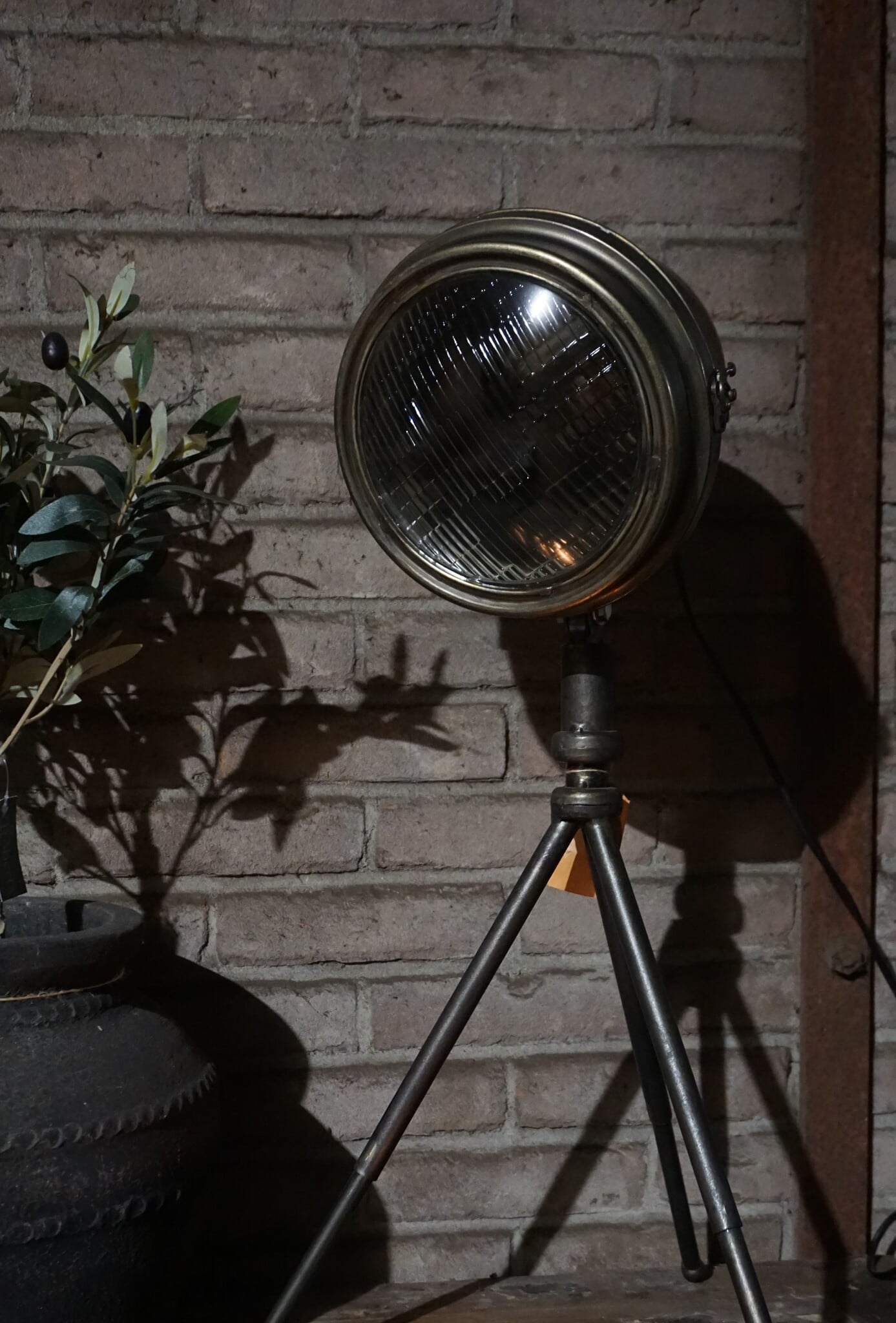 Rene Houtman Zwarte Industriële Vloerlamp | Retro | H70x D40 cm