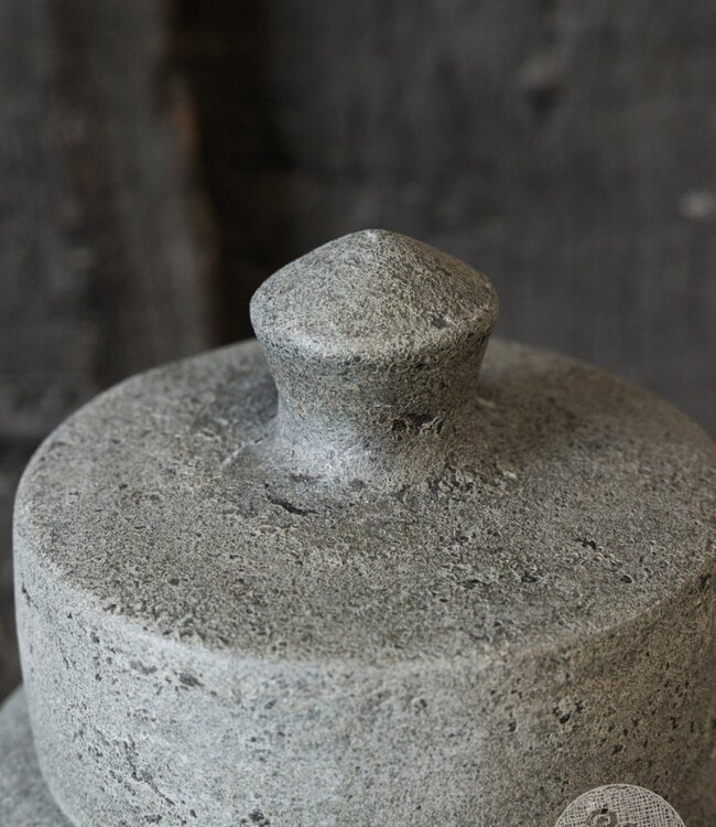 Be-Uniq Pot 008 | Small | Elephant Collection | H25xD14 cm