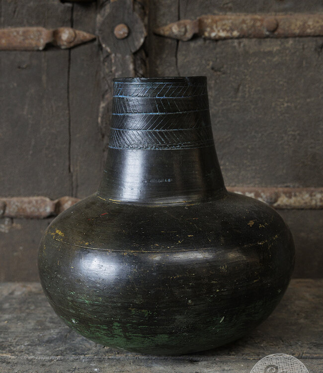 Be-Uniq Oude Vintage Claypot | India | H28 x B27 cm