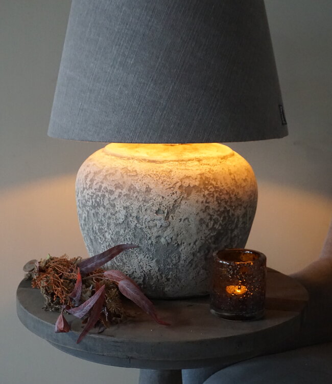 Rene Houtman Kruiklamp Base | Oud Wit | H37 x D33 cm