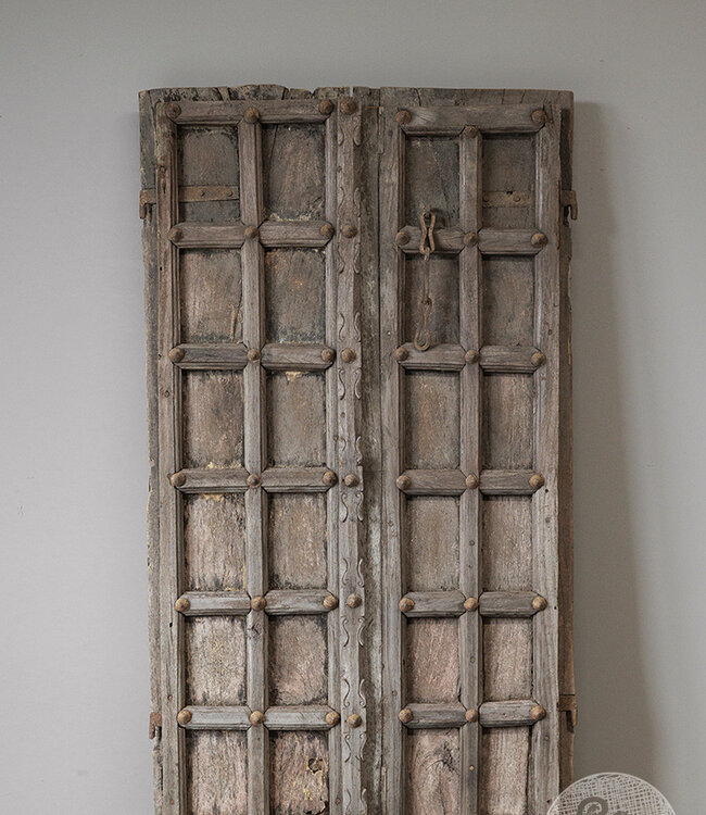 Be-Uniq Oude Deur | India | H160 x B84 x D5 cm