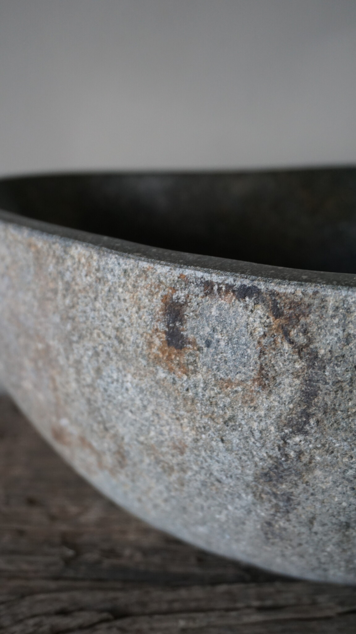 Rene Houtman Kleine Stenen Waskom + Spoelgat | H13 x B27 x D22 cm