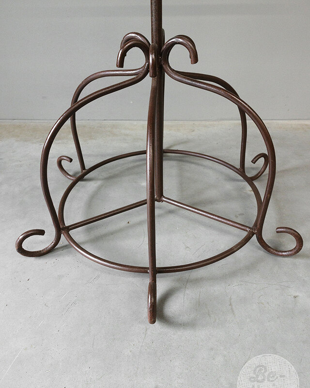 Be-Uniq Grote Vloerkandelaar | Metaal | H212 x D72 cm