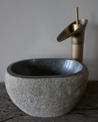 Rene Houtman Kleine Stenen Waskom + Spoelgat | H14 x B27 x D19 cm
