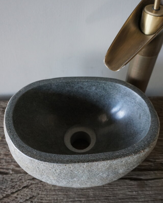 Rene Houtman Kleine Stenen Waskom + Spoelgat | H14 x B27 x D19 cm