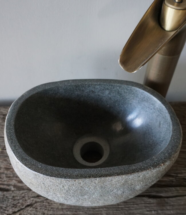 Rene Houtman Kleine Stenen Waskom + Spoelgat | H14 x B27 x D19 cm