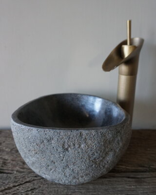 Rene Houtman Kleine Stenen Waskom + Spoelgat | H13 x B24 x D24 cm