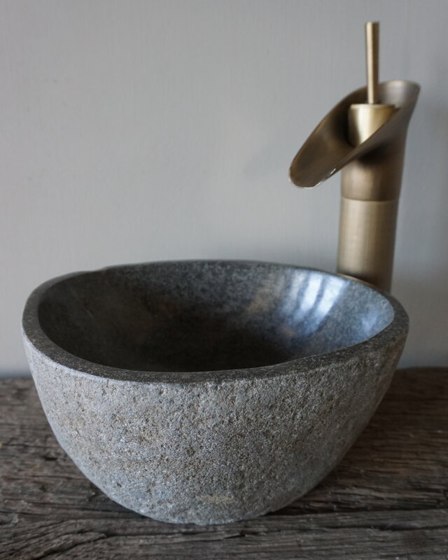 Rene Houtman Kleine Stenen Waskom + Spoelgat | H13 x B27 x D21 cm