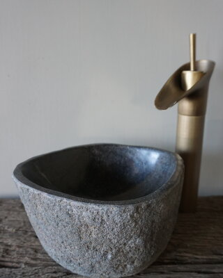 Rene Houtman Kleine Stenen Waskom + Spoelgat | H13 x B25 x D23 cm