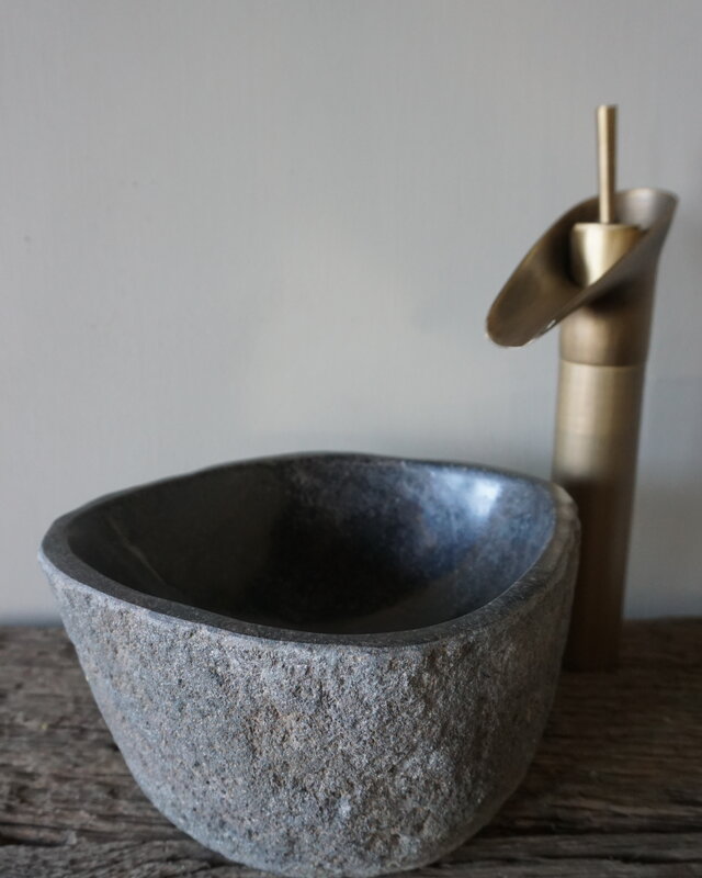 Rene Houtman Kleine Stenen Waskom + Spoelgat | H13 x B25 x D23 cm