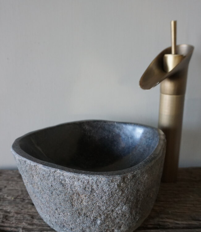 Rene Houtman Kleine Stenen Waskom + Spoelgat | H13 x B25 x D23 cm