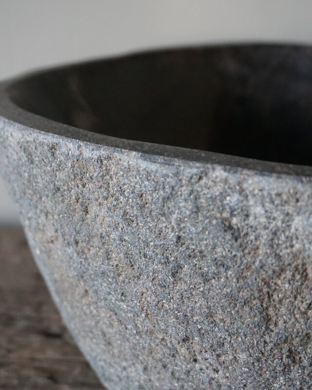 Rene Houtman Kleine Stenen Waskom + Spoelgat | H13 x B25 x D23 cm