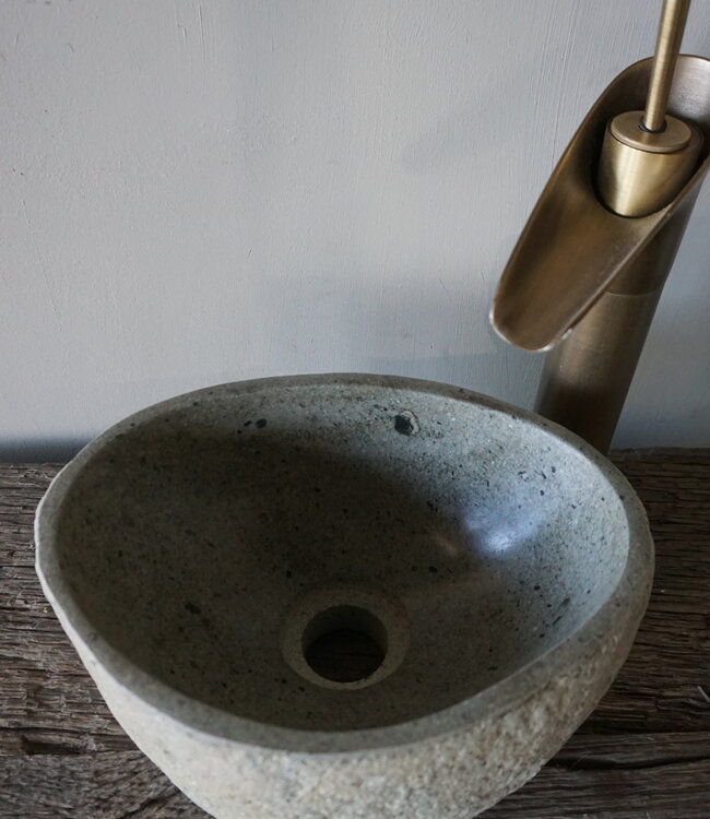 Rene Houtman Kleine Stenen Waskom + Spoelgat | H14 x B27 x D22 cm