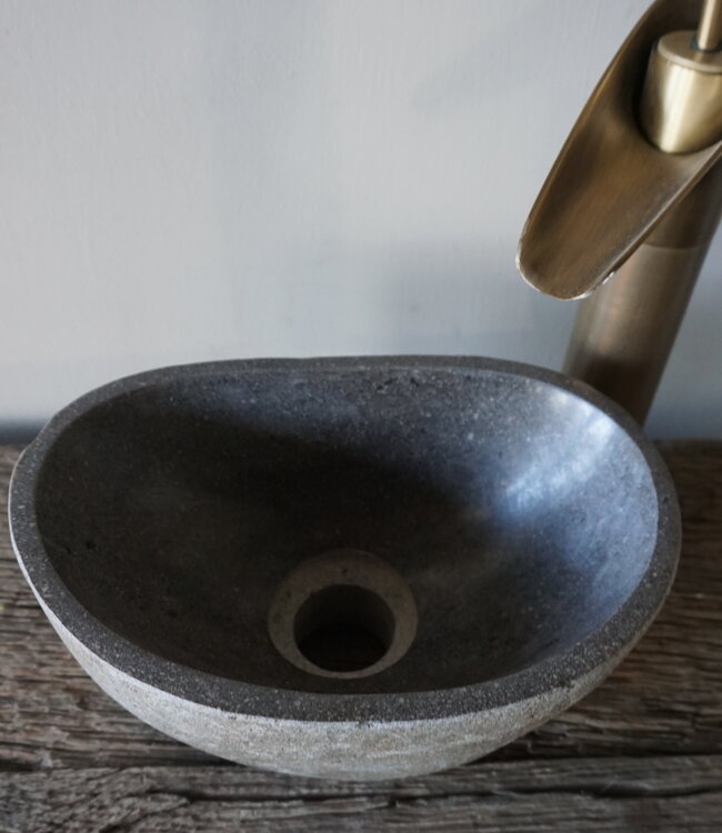 Rene Houtman Kleine Stenen Waskom + Spoelgat | H13 x B27 x D17 cm