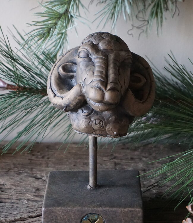 Brynxz Ram Op Voet Standbeeld | Majestic Brown | H20xB12 cm