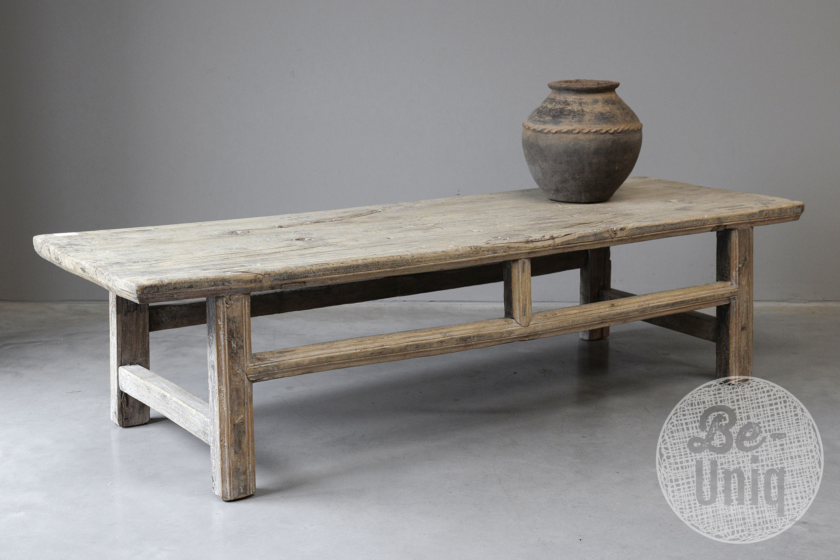 Be-Uniq Oude Salon Tafel | China | H45 x B177 x D59 cm