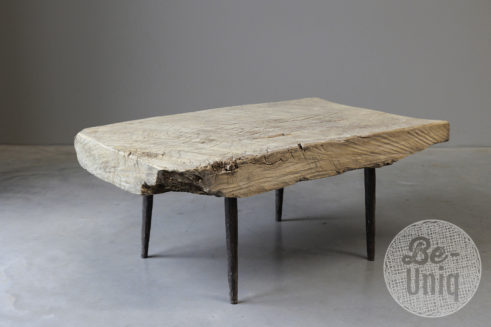 Be-Uniq Oude Salon Tafel | China | H36 x B89 x D57 cm