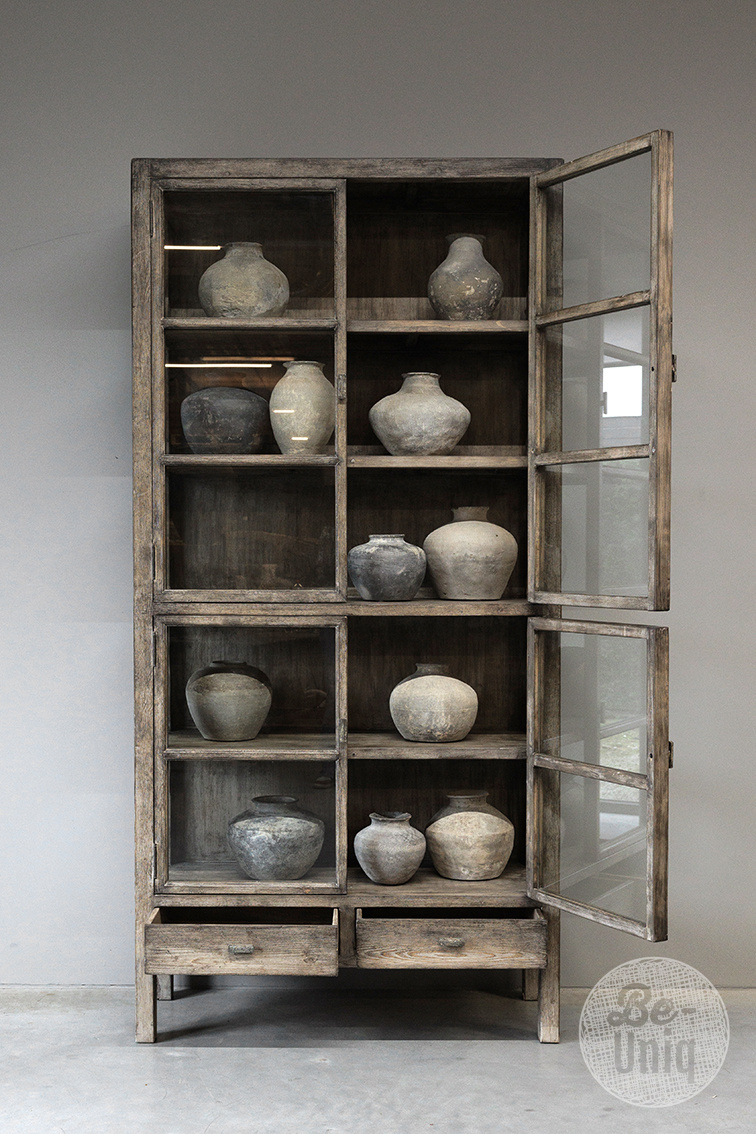 Be-Uniq Vitrine Kast | Oud Hout | H235 x B112 x D43 cm