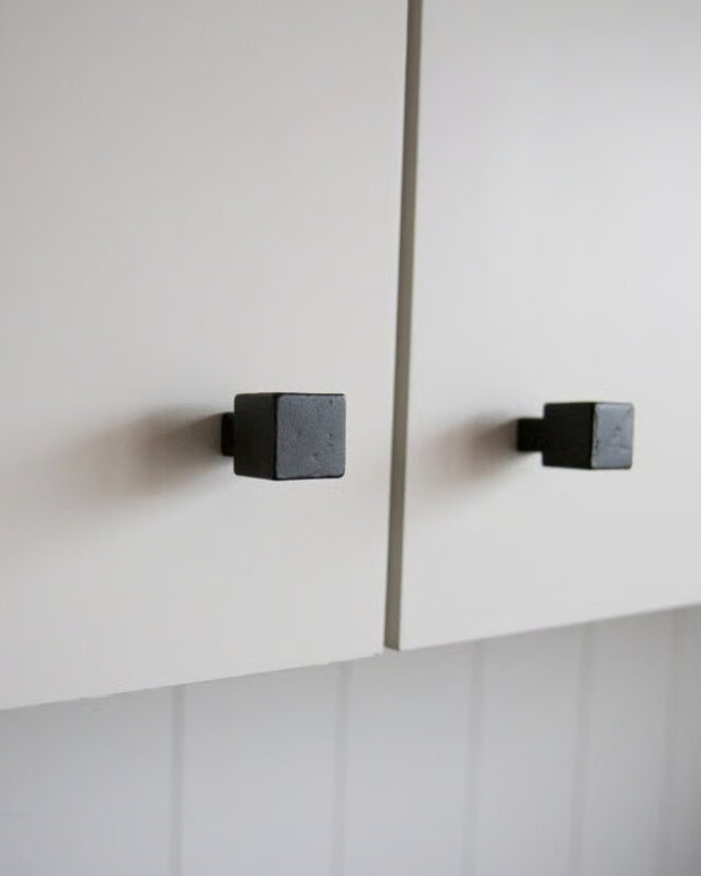 Dauby STUK MEUBELKNOP PQ-25 VEROUDERD IJZER - ZWART (VO) 25mm