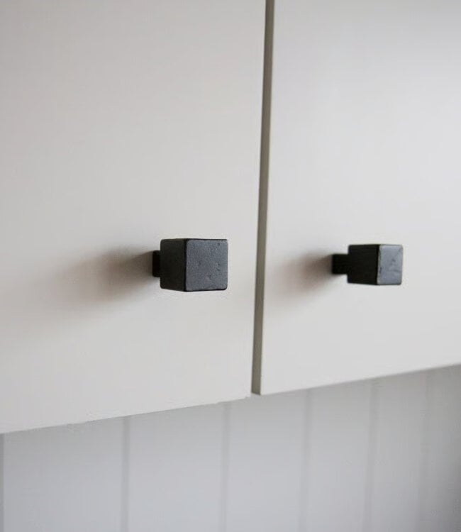 Dauby STUK MEUBELKNOP PQ-25 VEROUDERD IJZER - ZWART (VO) 25mm