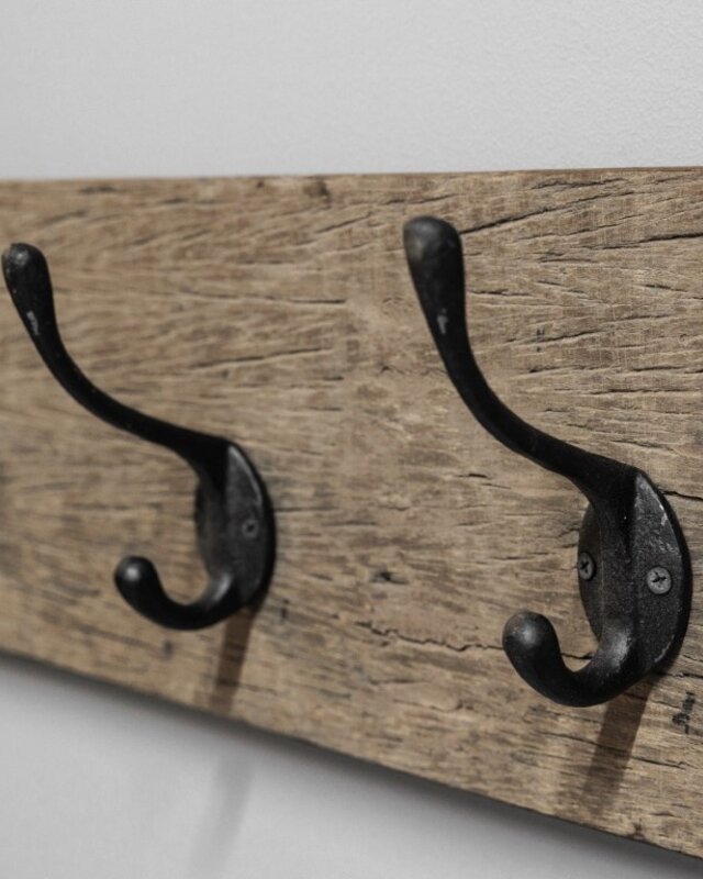 Be-Uniq Houten Kapstok James | Zwarte Haken | 2 Maten