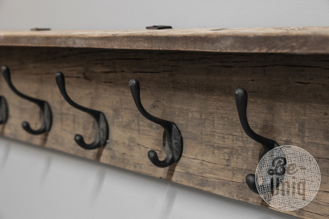 Be-Uniq Houten Kapstok Jamie | Zwarte Haken | L100 cm