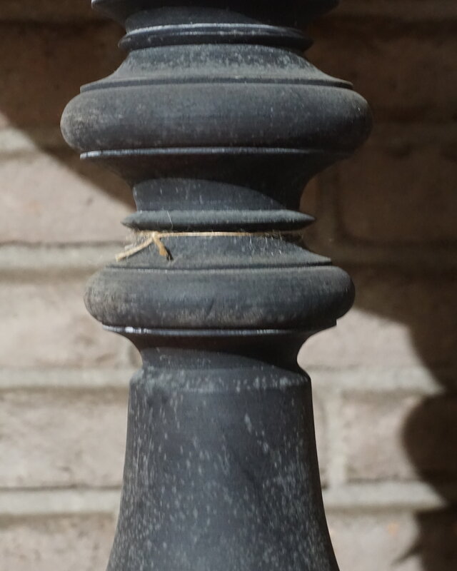 Rene Houtman Houten Balusterlamp | H70 x B13 x D13 cm