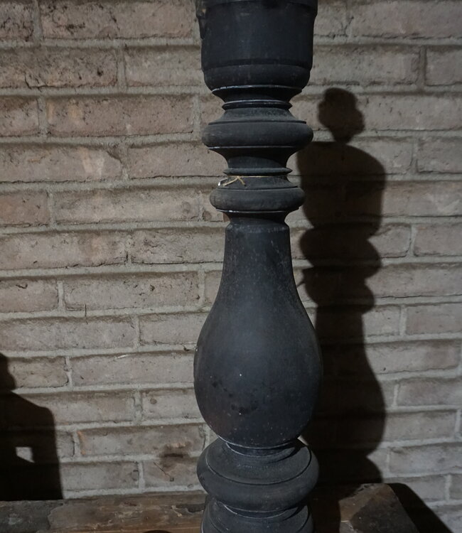 Rene Houtman Houten Balusterlamp | H70 x B13 x D13 cm