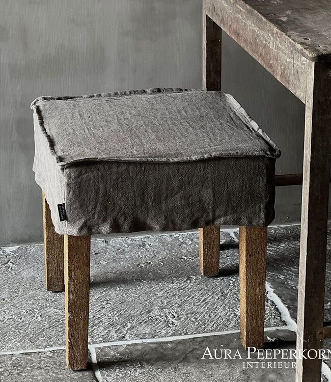 Aura Peeperkorn Pouf Small | Linnen Stof | H45 x B45 x D45 cm