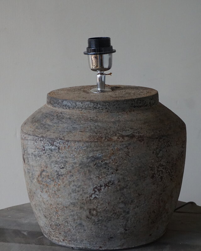 Rene Houtman Kruiklamp Base | Oud Wit | H35 x D30 cm