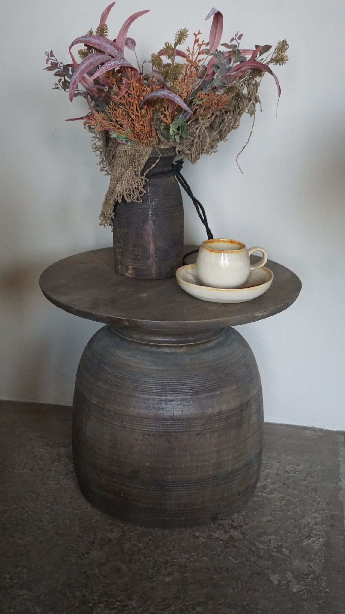 Be-Uniq Bijzettafel Oude Pot | Medium | H42 x D46 cm