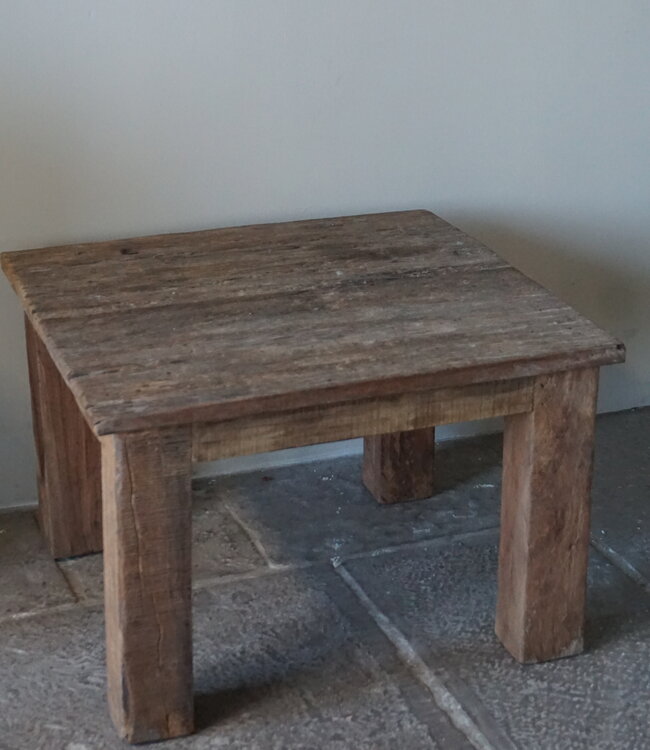 Rene Houtman Bijzettafel Jan | Truckbodywood | H42xB60xD60 cm