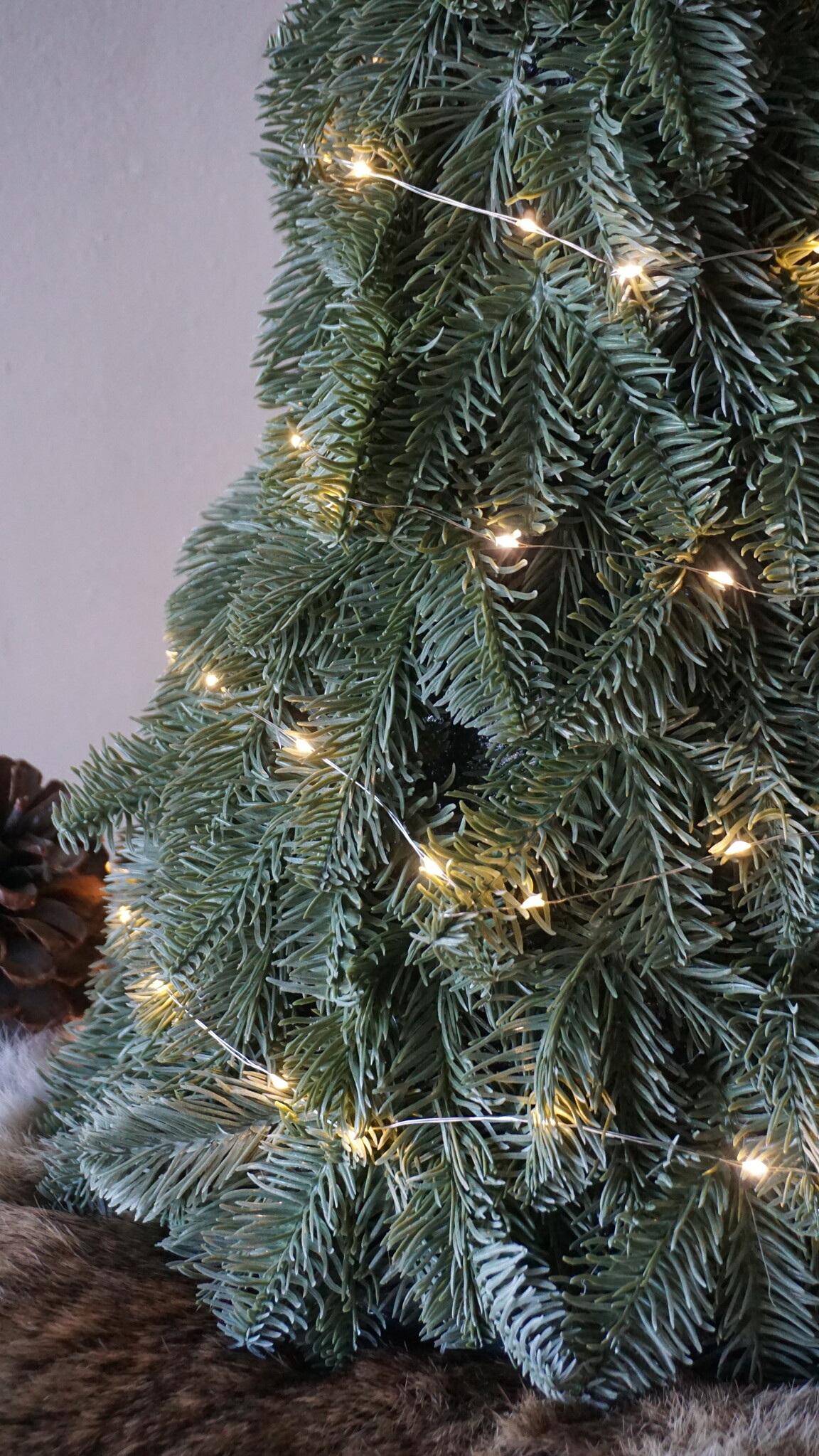 Brynxz Nobilis Kerstboom Met LED-Verlichting | H42xD30 cm