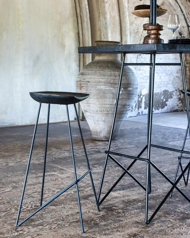 Raw Materials Amsterdam Loft Barkruk | Zwart | H77 x B42 x D41 cm
