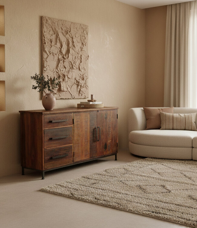 Raw Materials Amsterdam Factory Dressoir | H90 x B168 x D46 cm