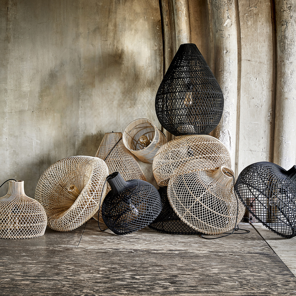 Raw Materials Amsterdam Drop Hanglamp | Zwart | Rotan | H65 x D45 cm