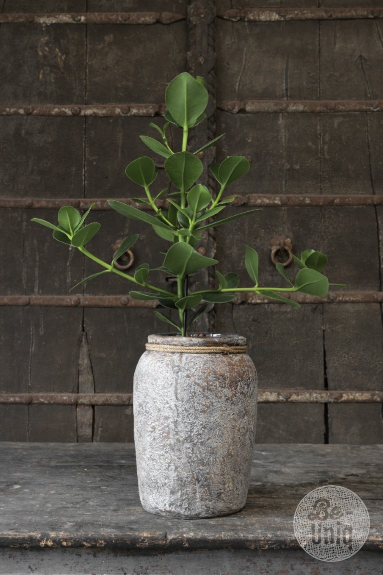 Be-Uniq Village Pottery | 002 | Small | H30 x D22 cm