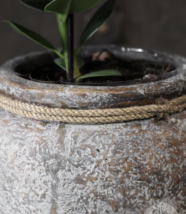 Be-Uniq Village Pottery | 002 | Small | H30 x D22 cm