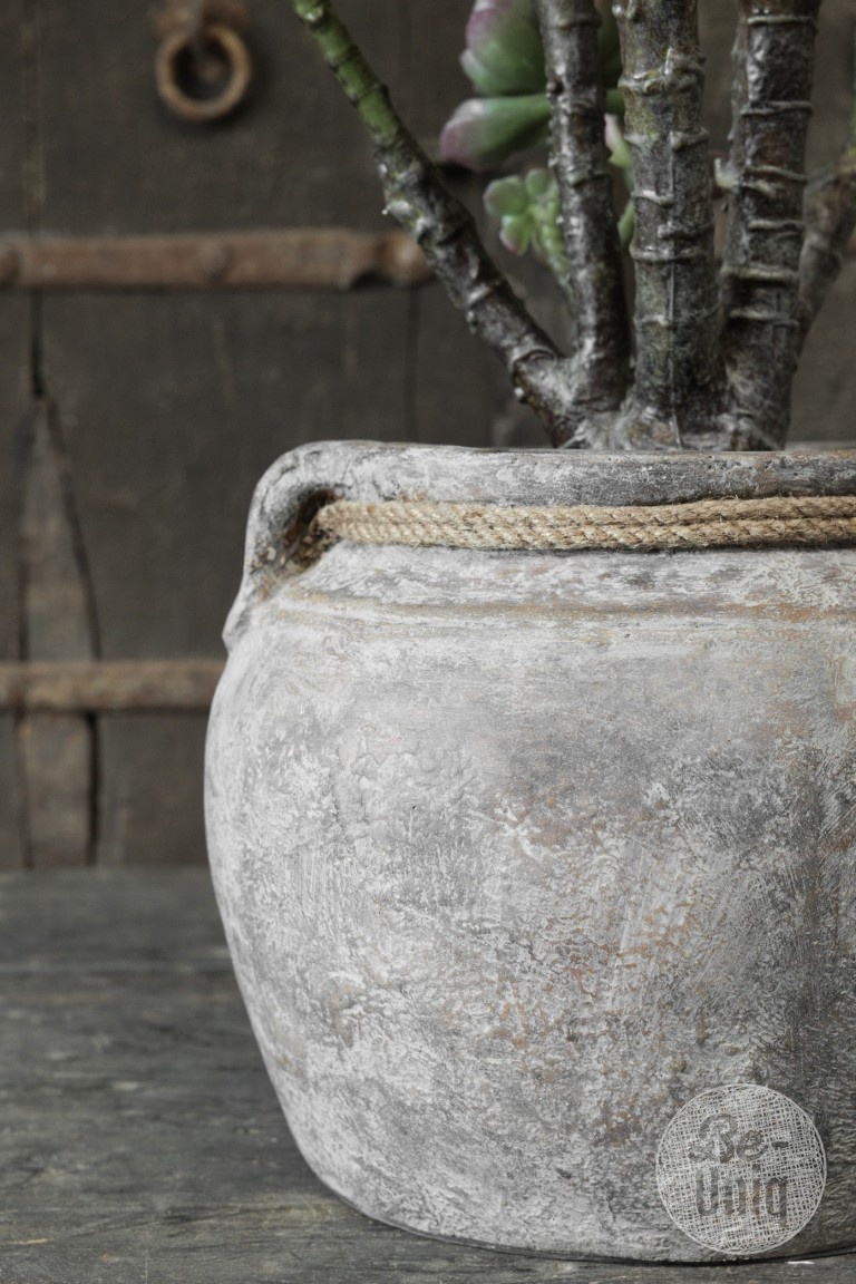 Be-Uniq Village Pottery | 007 | Small | H25 x D32 cm