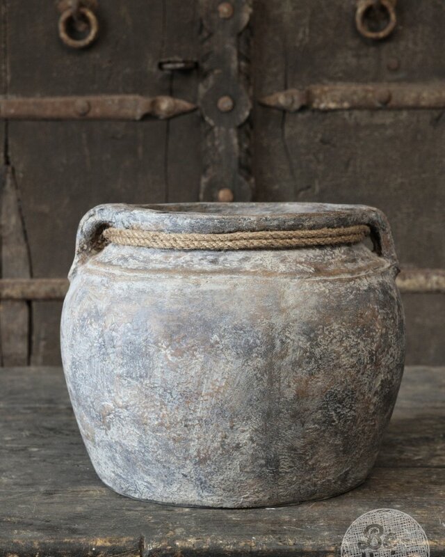 Be-Uniq Village Pottery | 007 | Small | H25 x D32 cm