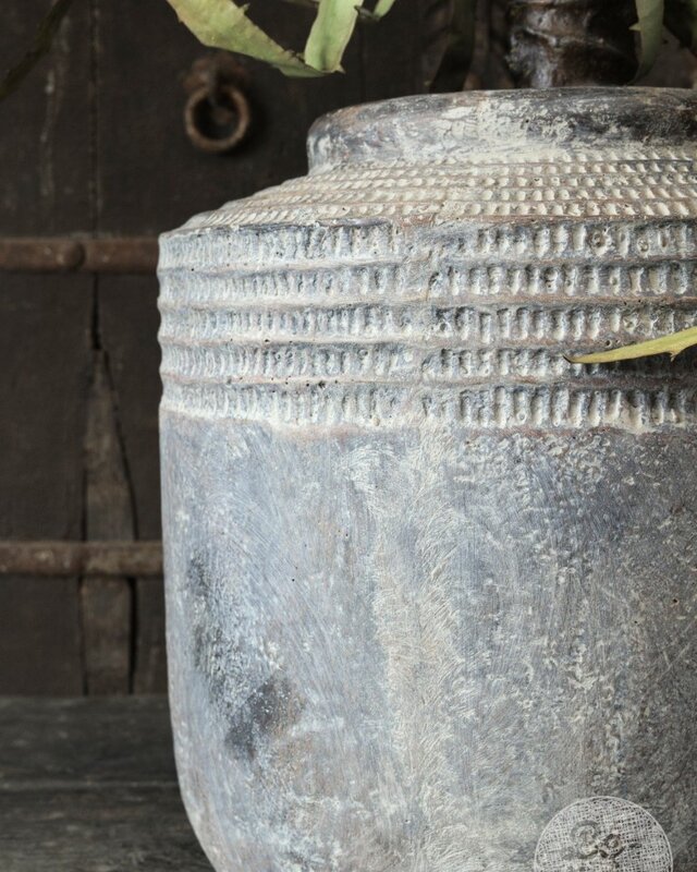 Be-Uniq Village Pottery | 001 | Medium | H41 x D41 cm