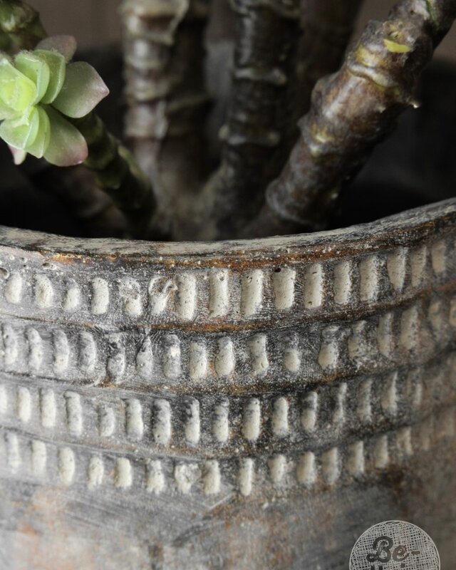 Be-Uniq Village Pottery | 012 | Small | H25 x D25 cm