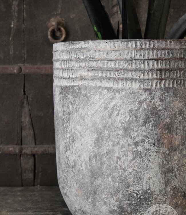 Be-Uniq Village Pottery | 012 | Extra Large | H42 x D40