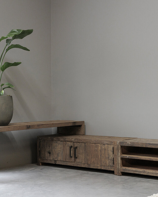 Be-Uniq Tv Rek | 001 | Captial Collection | H50 x B140 x D40 cm