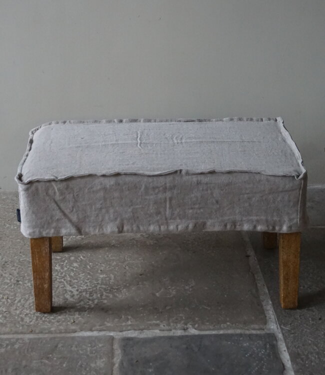 Aura Peeperkorn Pouf Big | H40 x B70 x D40 cm