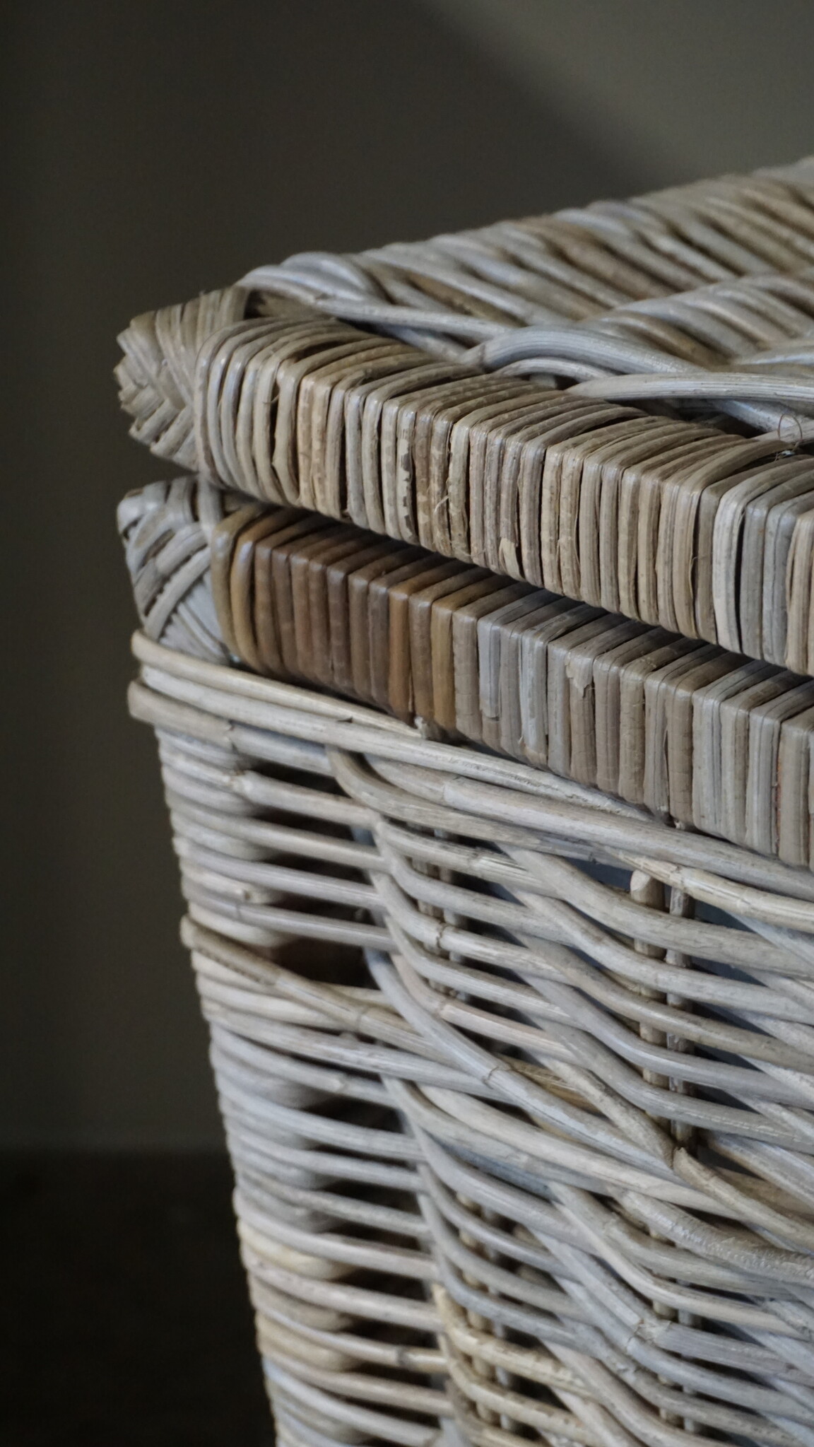 Rene Houtman Wasmand Rotan/Riet | Grijs | H66 x B40 x D40 cm