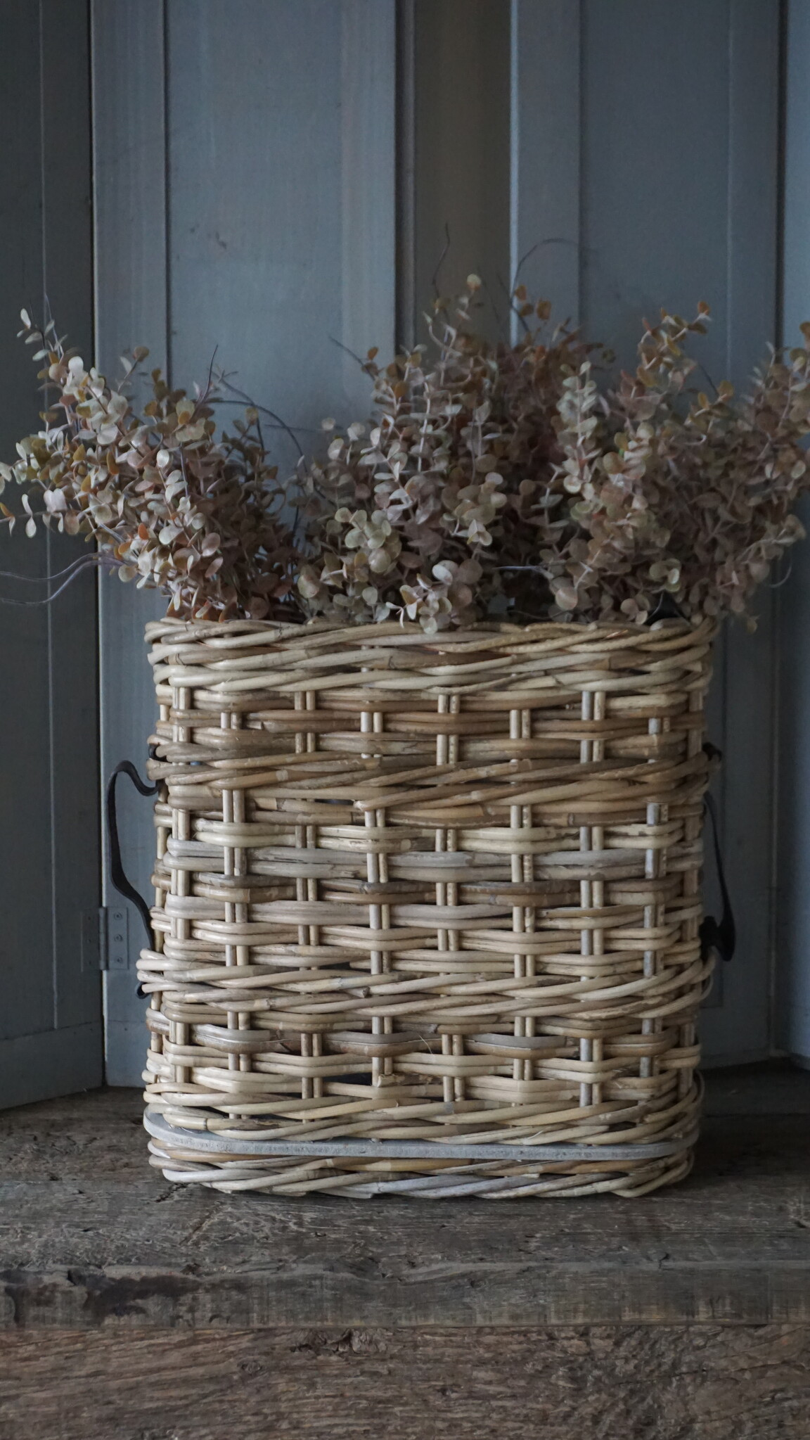 Rene Houtman Vensterbank Mand | Rattan | H40 x B40 x D18 cm